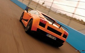  : Lamborghini